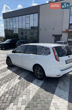 Универсал Ford Focus 2010 в 