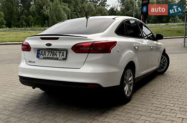 Седан Ford Focus 2017 в 