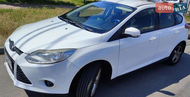 Хэтчбек Ford Focus 2012 в Киеве