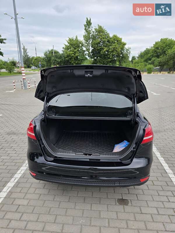 Седан Ford Focus 2017 в Коломые фото 41 Седан Ford Focus 2017 в Коломые
