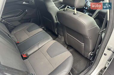 Хэтчбек Ford Focus 2013 в 