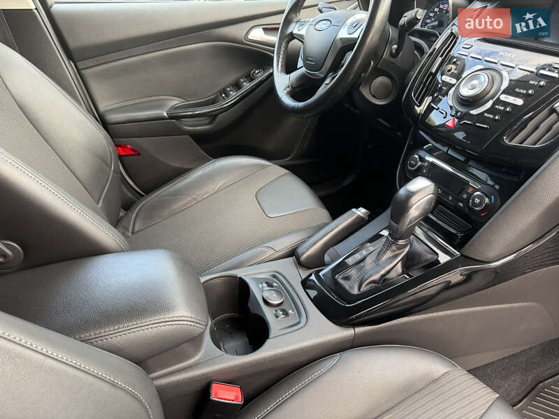 Хэтчбек Ford Focus 2013 в Одессе