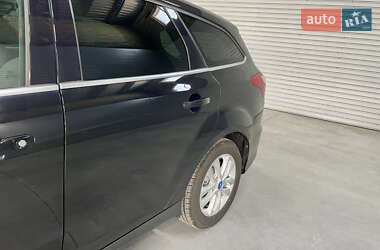 Универсал Ford Focus 2011 в 