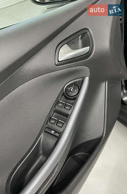 Универсал Ford Focus 2011 в 