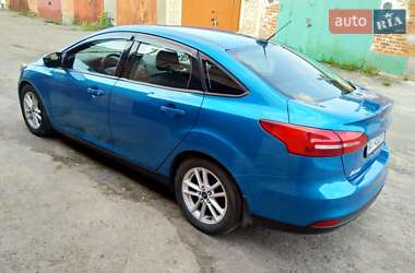 Седан Ford Focus 2016 в 