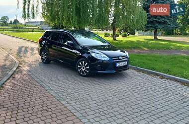 Универсал Ford Focus 2011 в 