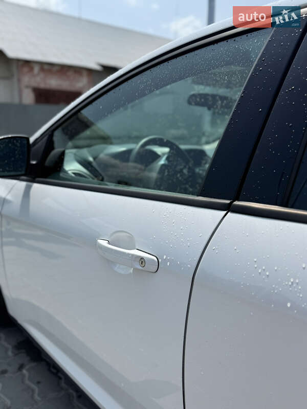Седан Ford Focus 2012 в Дрогобыче фото 3 Седан Ford Focus 2012 в Дрогобыче