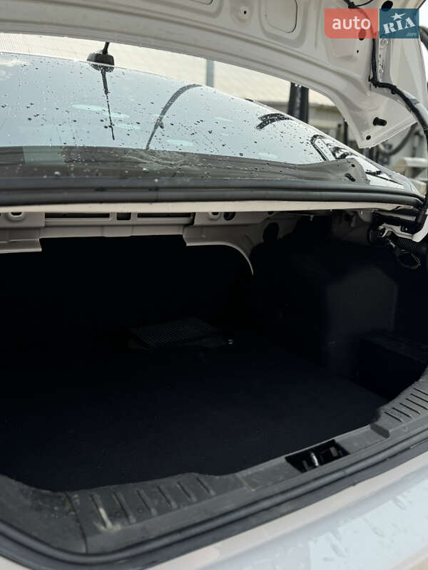 Седан Ford Focus 2012 в Дрогобыче фото 10 Седан Ford Focus 2012 в Дрогобыче