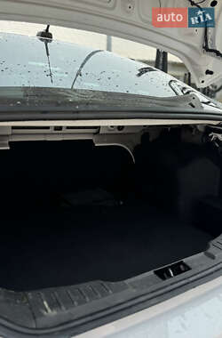 Седан Ford Focus 2012 в 