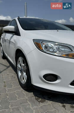 Седан Ford Focus 2012 в 