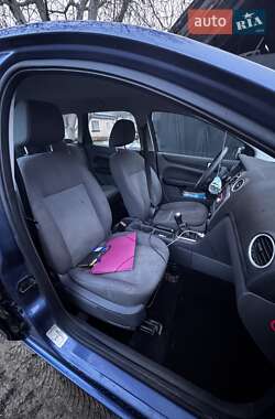 Универсал Ford Focus 2004 в 