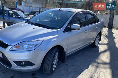Седан Ford Focus 2011 в 