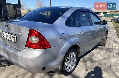 Седан Ford Focus 2011 в 