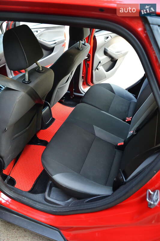 Универсал Ford Focus 2012 в Житомире