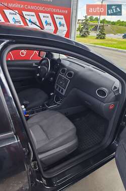 Седан Ford Focus 2007 в 