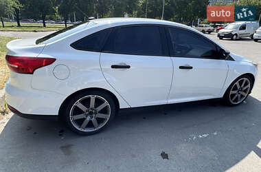 Седан Ford Focus 2017 в 