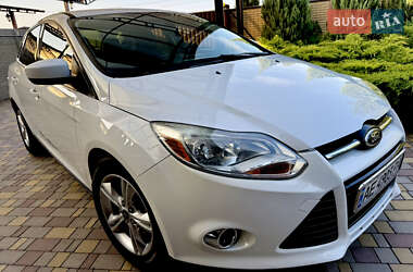 Седан Ford Focus 2012 в 