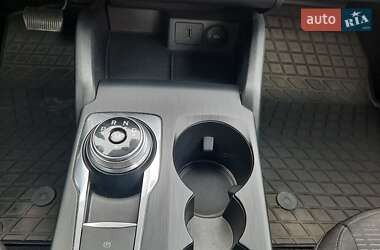 Хэтчбек Ford Focus 2019 в 