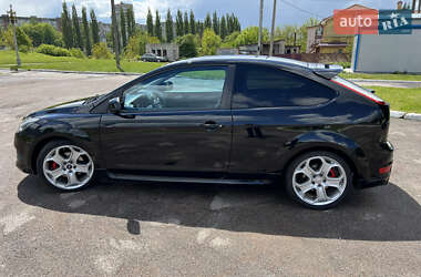 Хэтчбек Ford Focus 2009 в 
