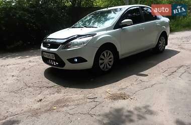 Седан Ford Focus 2010 в Прилуках