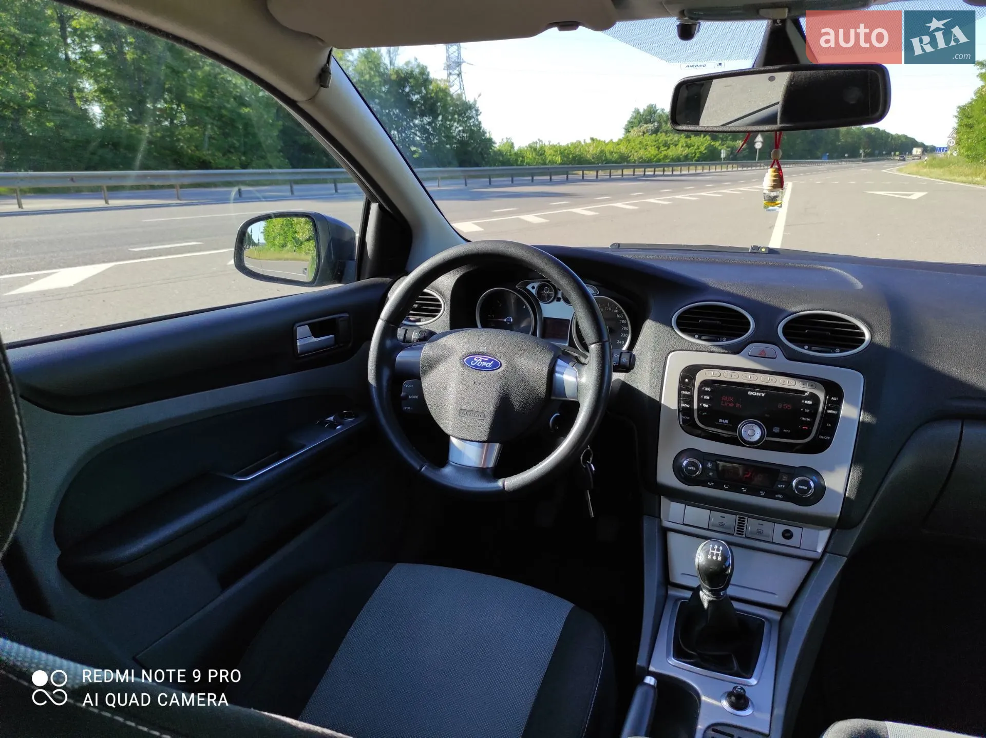 2010 Ford Focus - мініатюра 9