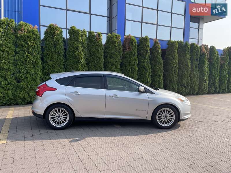 Хэтчбек Ford Focus 2013 в Мукачево фото 8 Хэтчбек Ford Focus 2013 в Мукачево