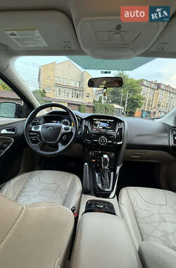 Хэтчбек Ford Focus 2014 в 