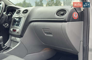 Универсал Ford Focus 2009 в 