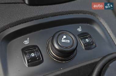 Хэтчбек Ford Focus 2013 в 