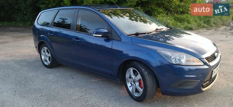 Универсал Ford Focus 2008 в Дубно