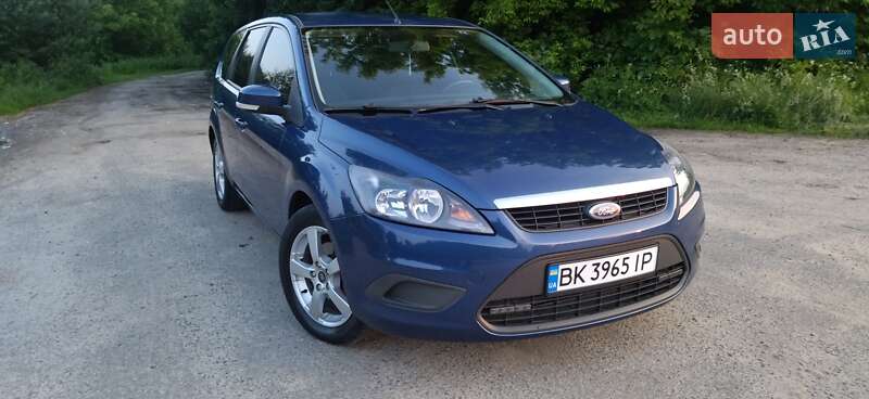 Универсал Ford Focus 2008 в Дубно