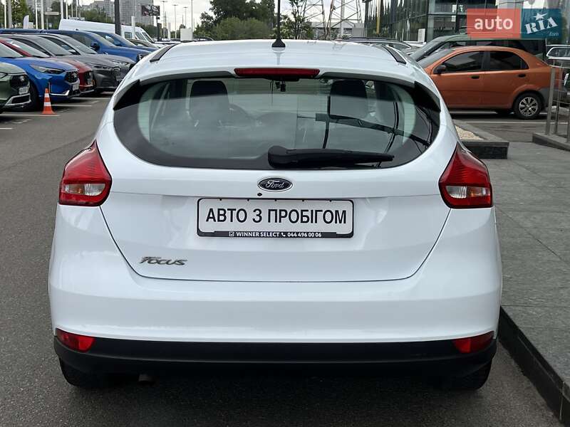Хэтчбек Ford Focus 2017 в Киеве