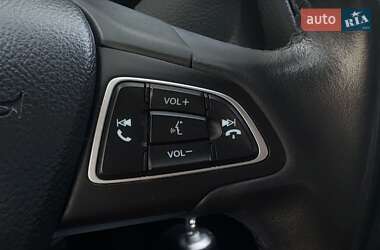 Седан Ford Focus 2018 в 