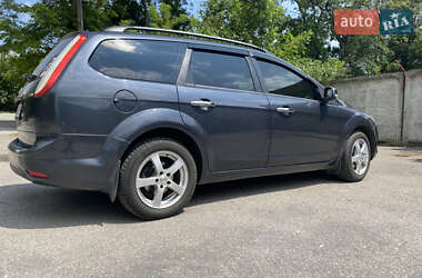 Универсал Ford Focus 2010 в 