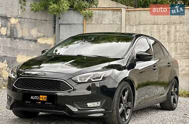 Седан Ford Focus 2013 в 