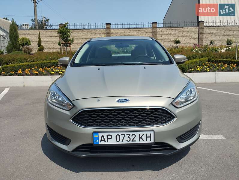 Седан Ford Focus 2016 в 