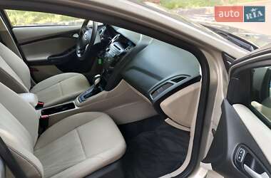 Седан Ford Focus 2016 в 
