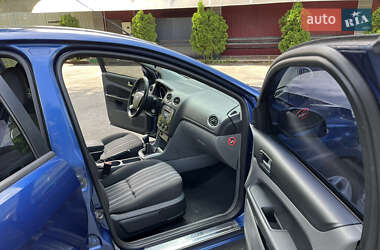 Седан Ford Focus 2008 в 