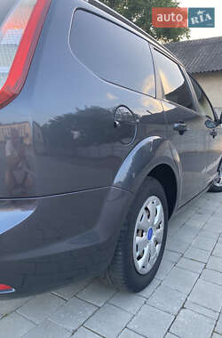 Универсал Ford Focus 2009 в 