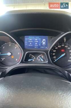Универсал Ford Focus 2012 в 