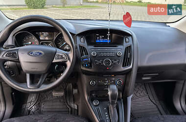 Седан Ford Focus 2017 в 