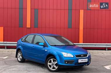Хэтчбек Ford Focus 2005 в Киеве