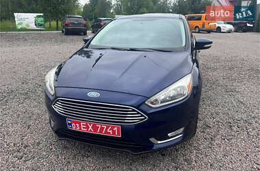 Хэтчбек Ford Focus 2016 в 