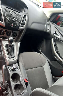 Универсал Ford Focus 2012 в 