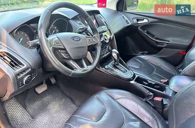 Хэтчбек Ford Focus 2016 в 