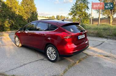 Хэтчбек Ford Focus 2016 в 