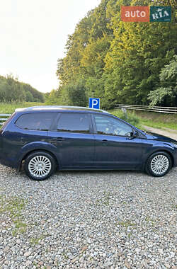 Универсал Ford Focus 2010 в 
