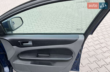 Универсал Ford Focus 2009 в 