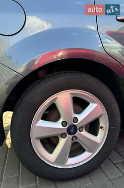 Хэтчбек Ford Focus 2007 в 
