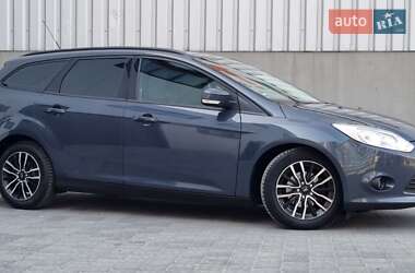 Универсал Ford Focus 2013 в 